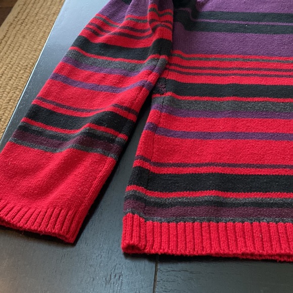 CHAPS XL Womens Sweater. Red with Southwestern Design. - Picture 8 of 11